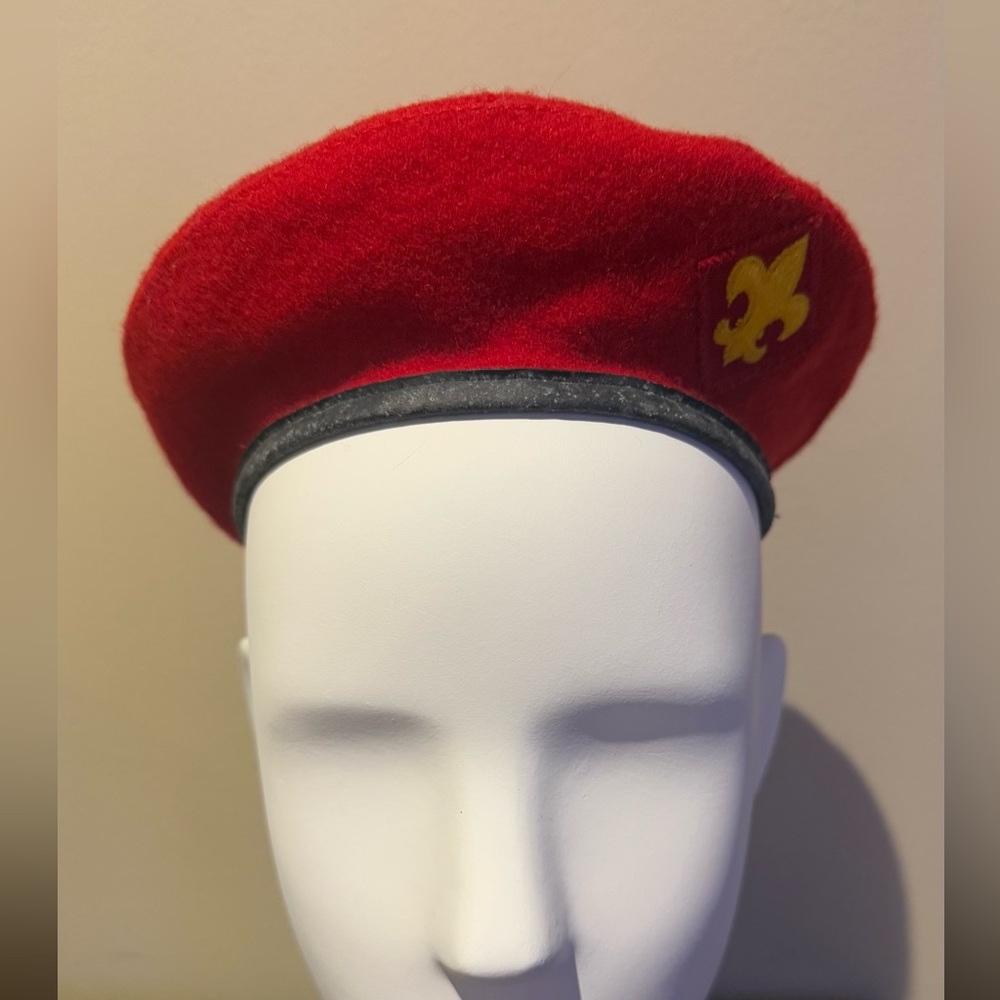 Vintage Medium Official Head Wear Boy Scouts Of America Red Wool Beret Hat